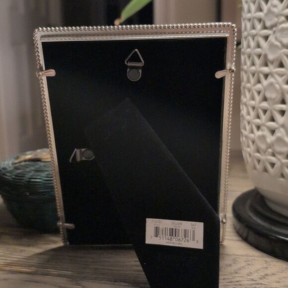 Elegant Silver Picture Photo Frame by Lawrence Frames - Picture 6 of 7